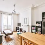 2 Rooms Typically Parisian - Vaugirard